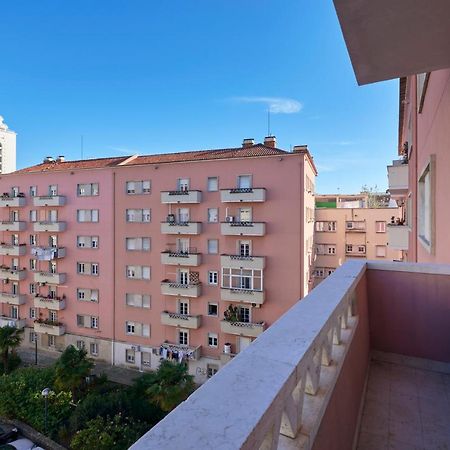Deluxe Apt At Amazing Prime Location, By Timecooler Lisbon Bagian luar foto