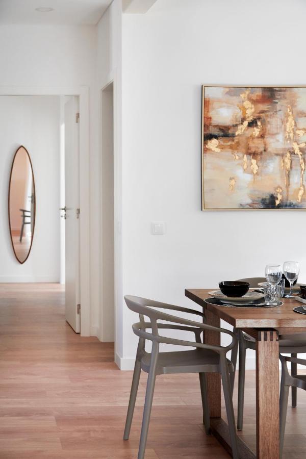 Deluxe Apt At Amazing Prime Location, By Timecooler Lisbon Bagian luar foto