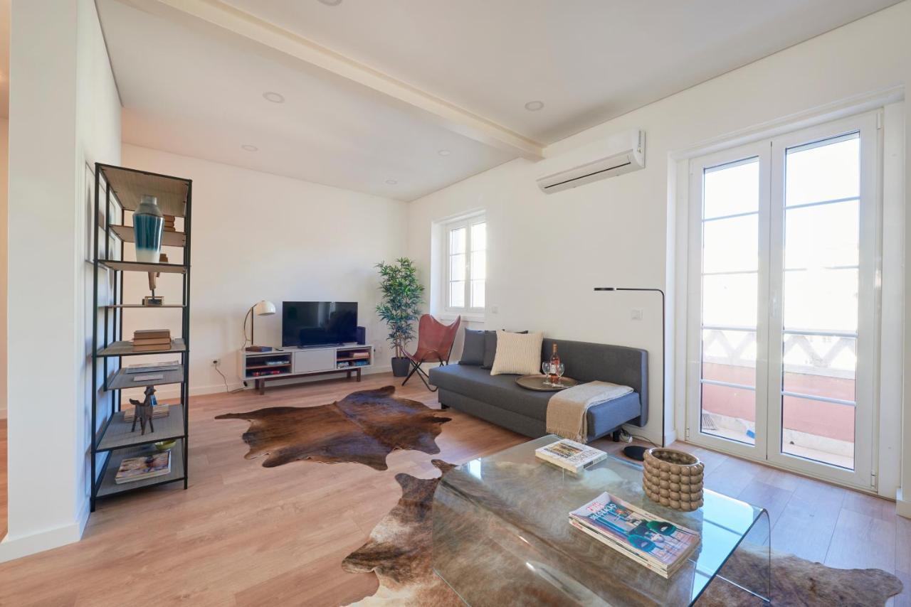 Deluxe Apt At Amazing Prime Location, By Timecooler Lisbon Bagian luar foto